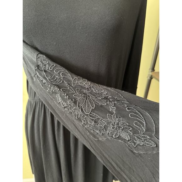 Torrid Black Babydoll Top 1X Lace Bell Sleeve Goth Witchy Tie Back Super Soft - Picture 4 of 9